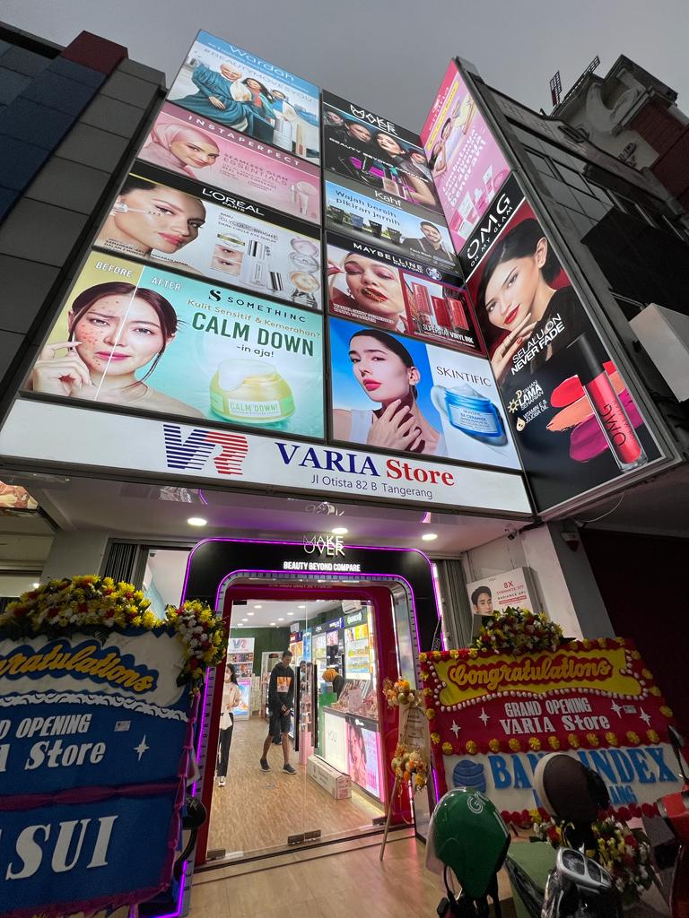 Varia Store