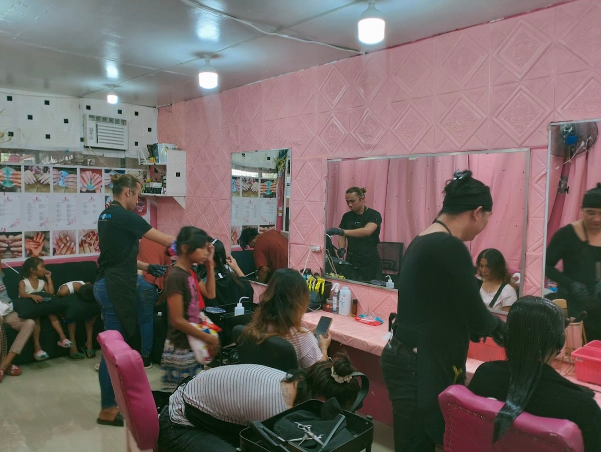 Beauty Salon & Spa