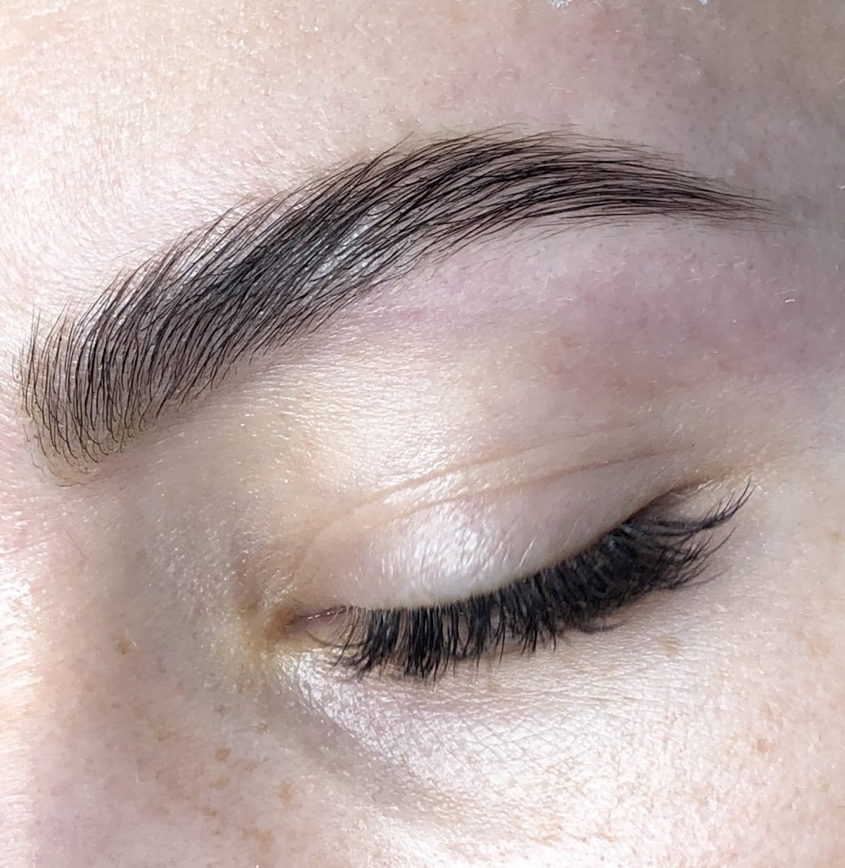 Brow Bar Browi