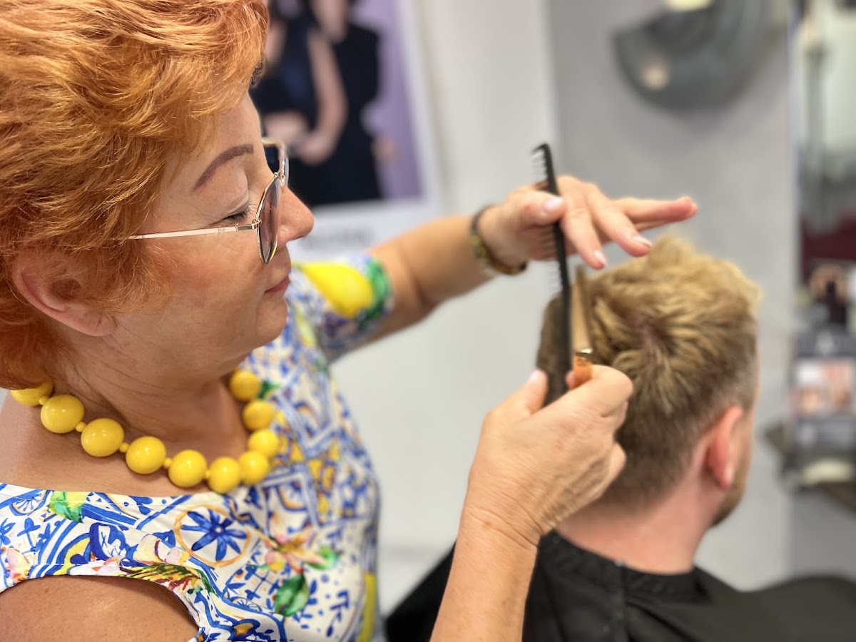 Astrina - Hair & More