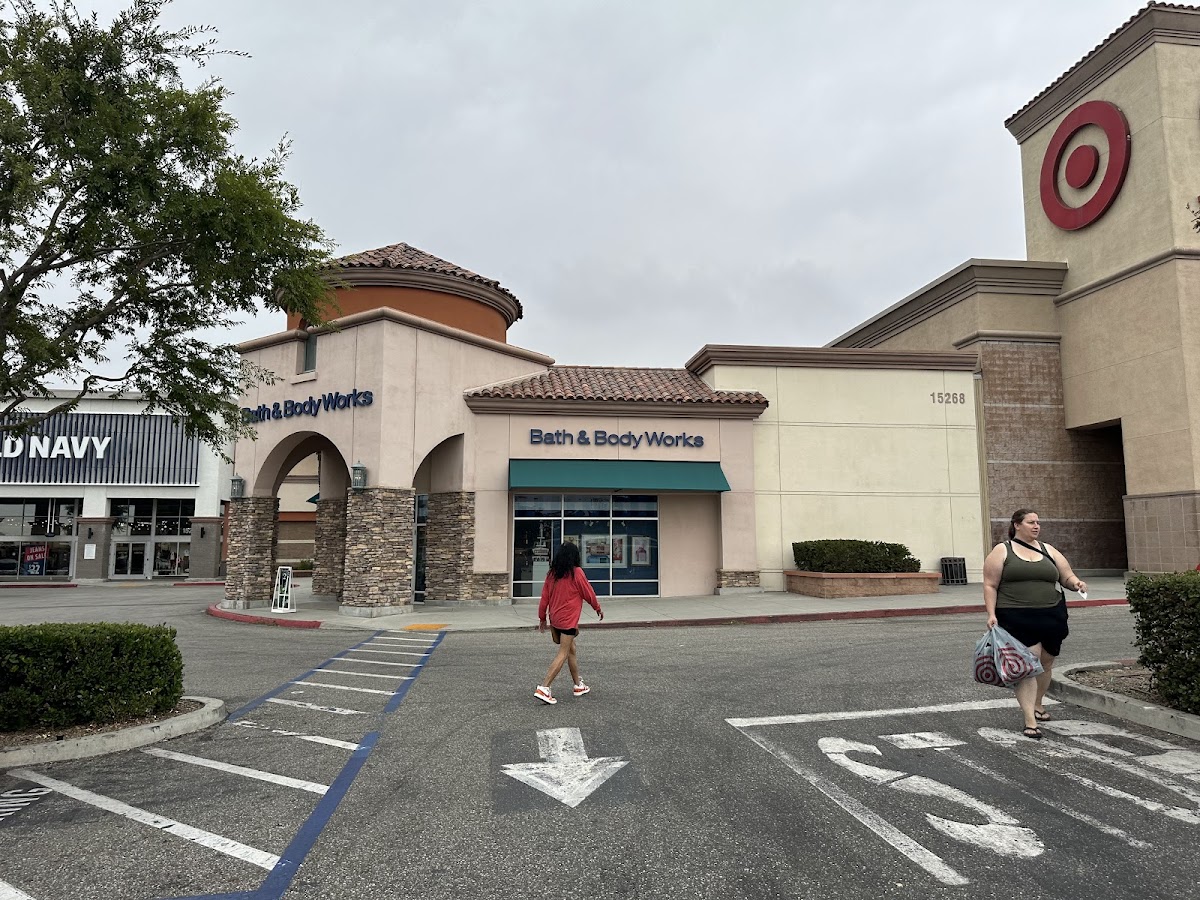 Bath & Body Works