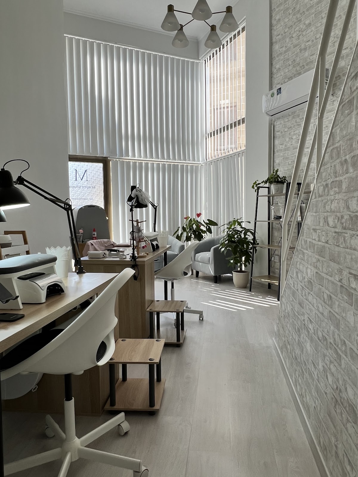 M Beauty Studio