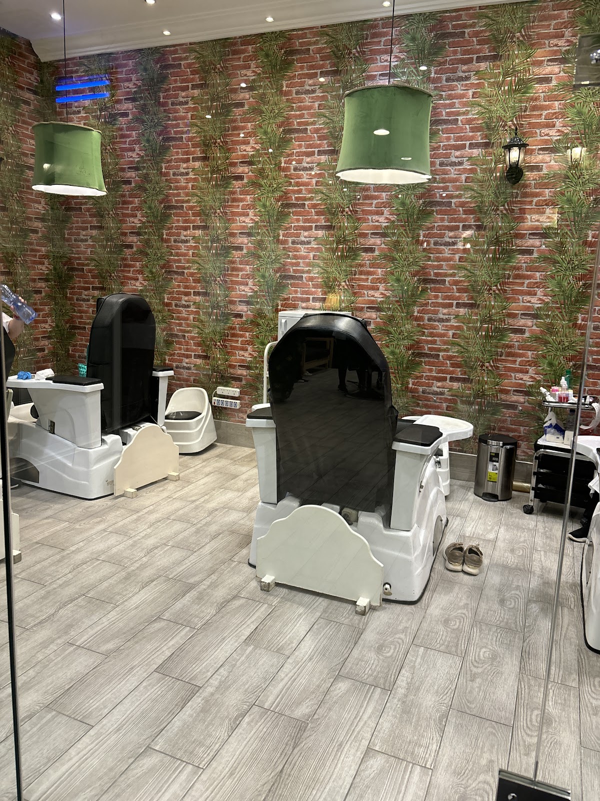 Al Zahra Al Mushriqa Salon
