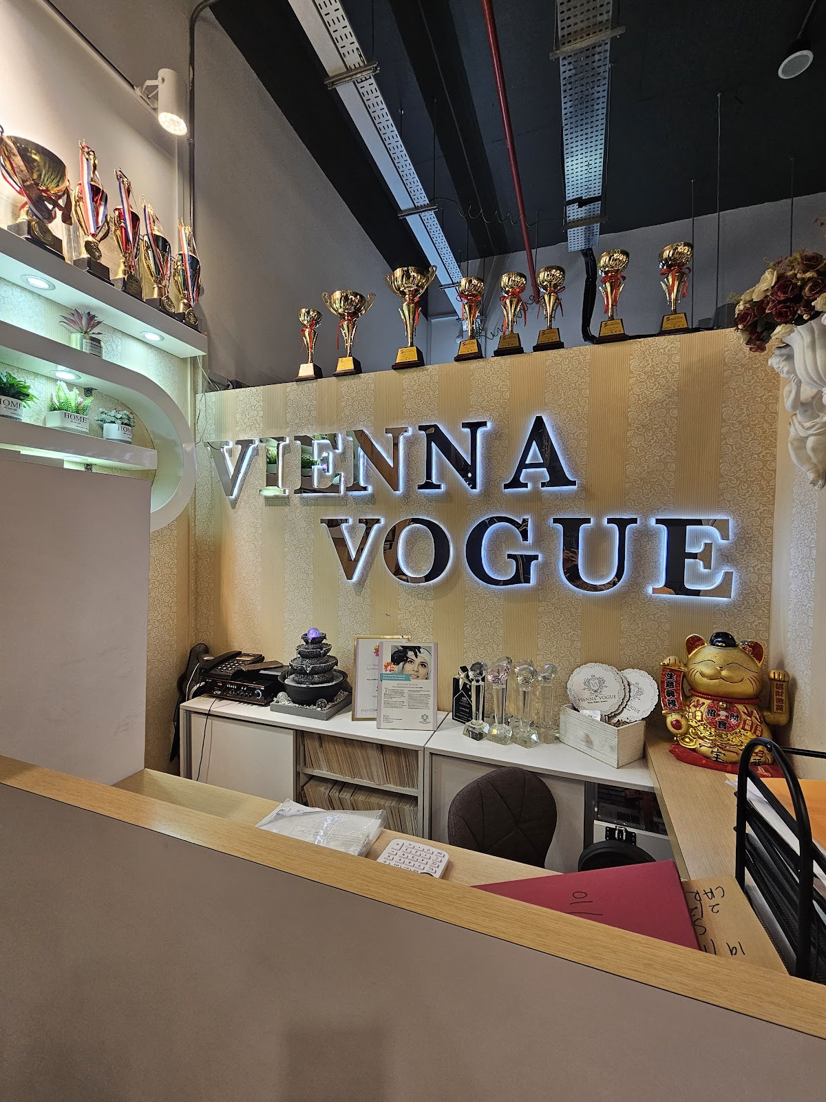 Vienna Vogue Beauty