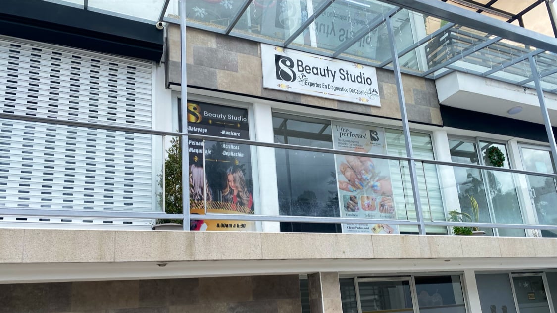 Beauty STUDIO Leslie