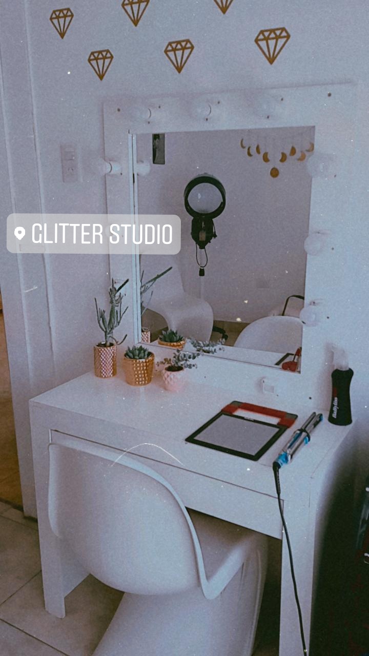 Glitter Studio - Peluqueria & Makeup