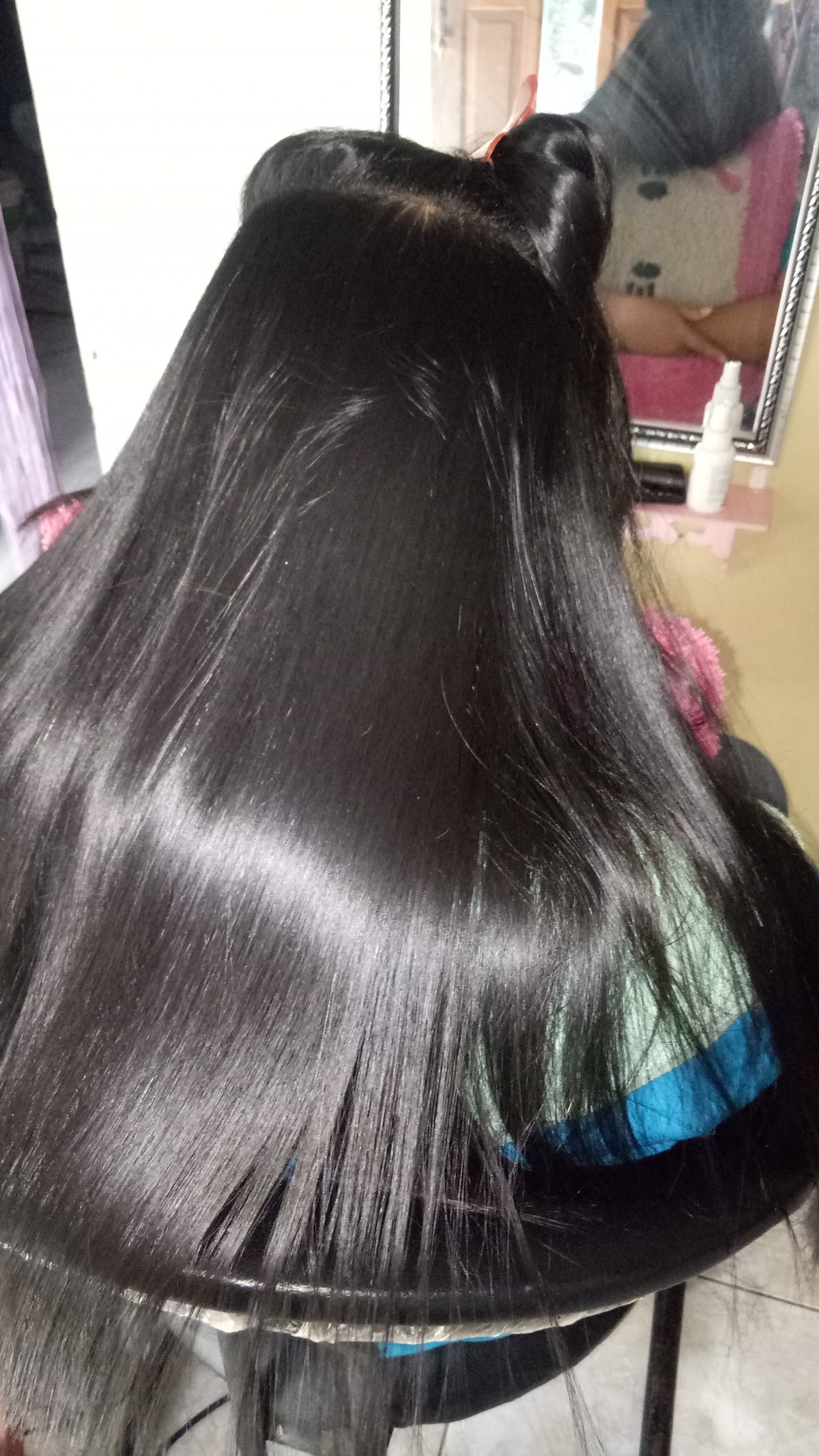 Zahria Salon