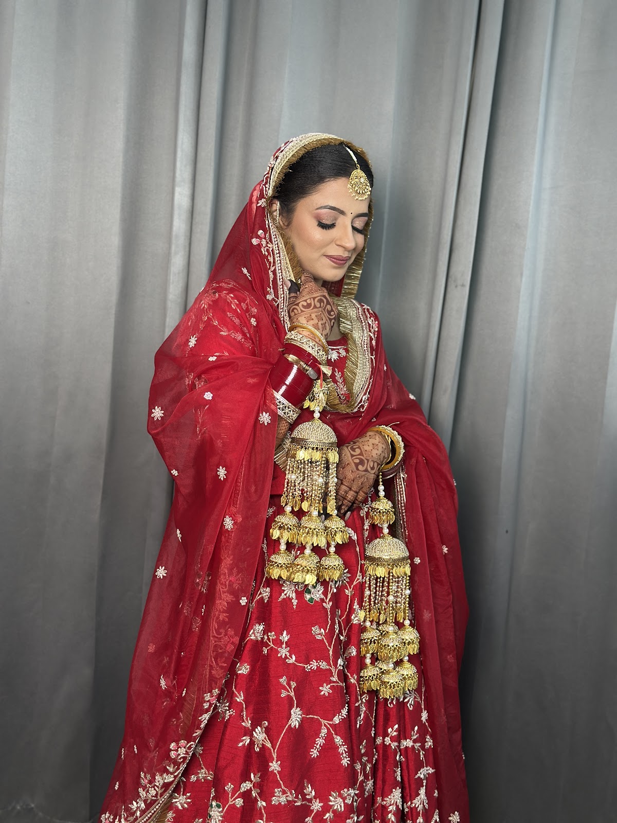 Navdeep Makeovers Beauty Studio