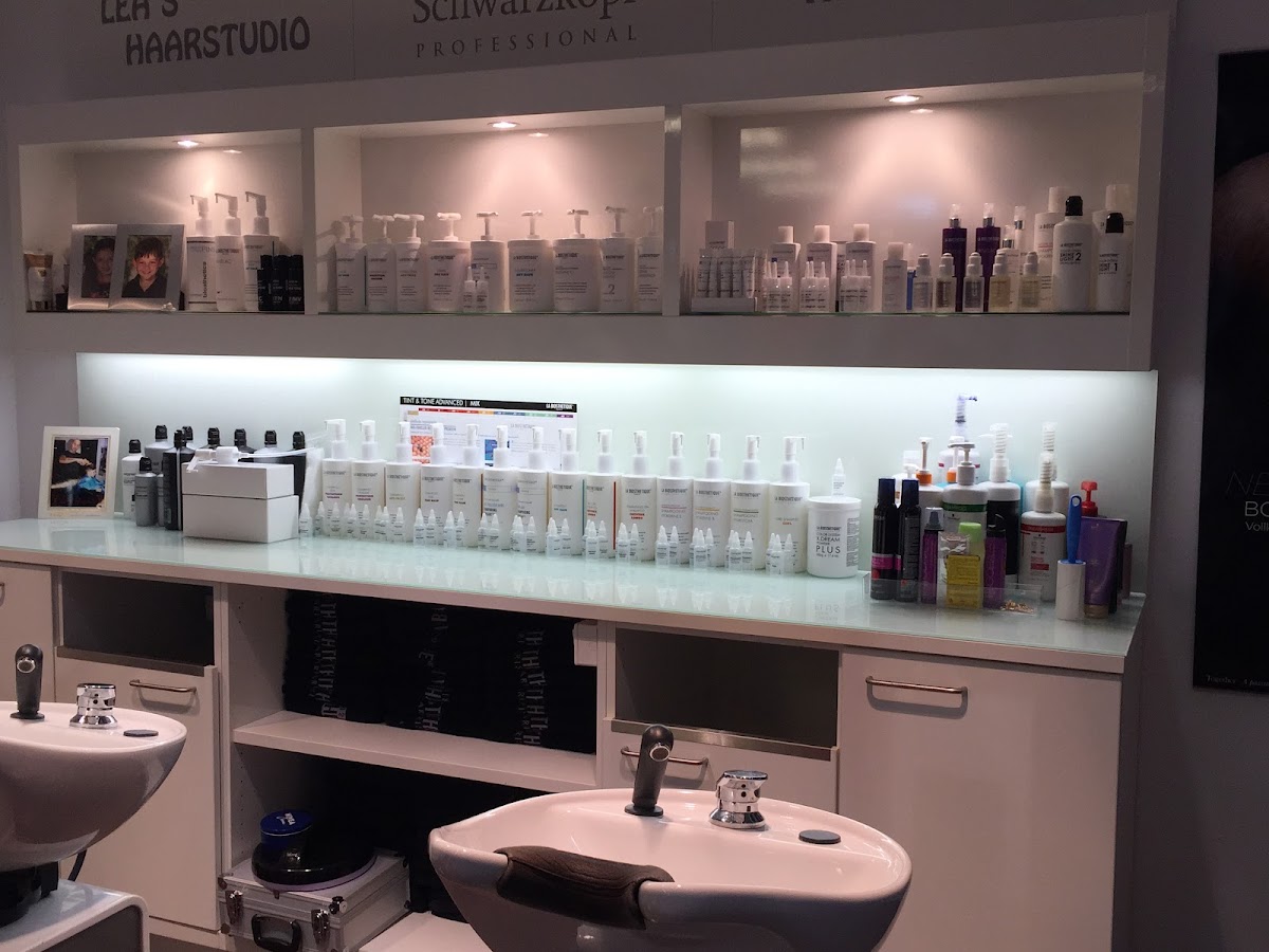 Lea Hair & Beauty