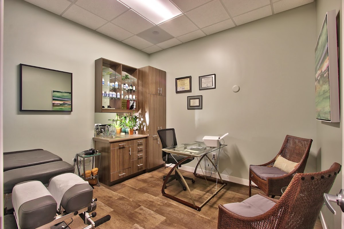 W Salon Suites Rocklin