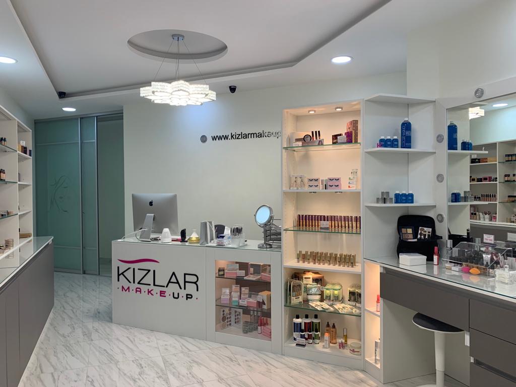Kizlar Makeup