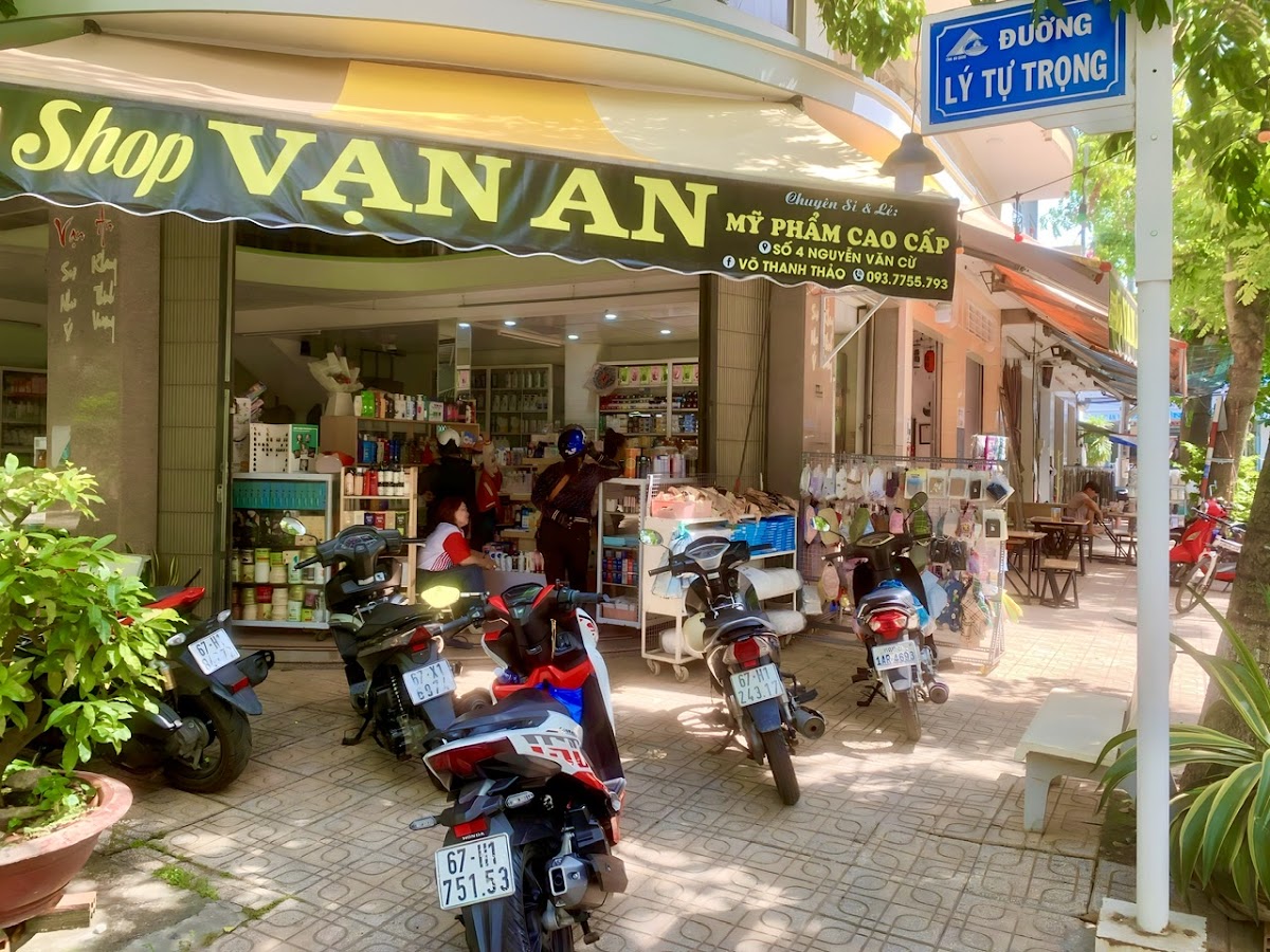 Shop My Pham Van An