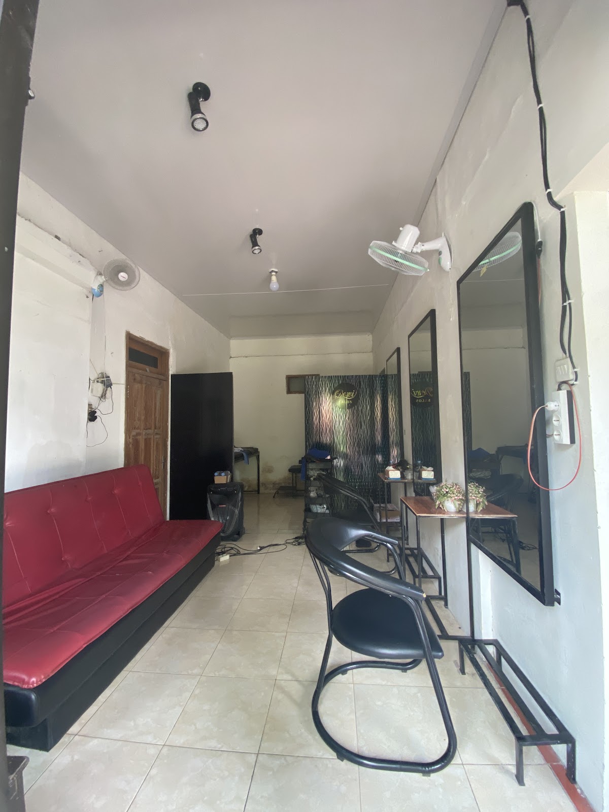 Salon Dewi