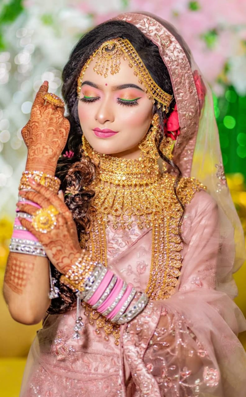 Liya Beauty makeover