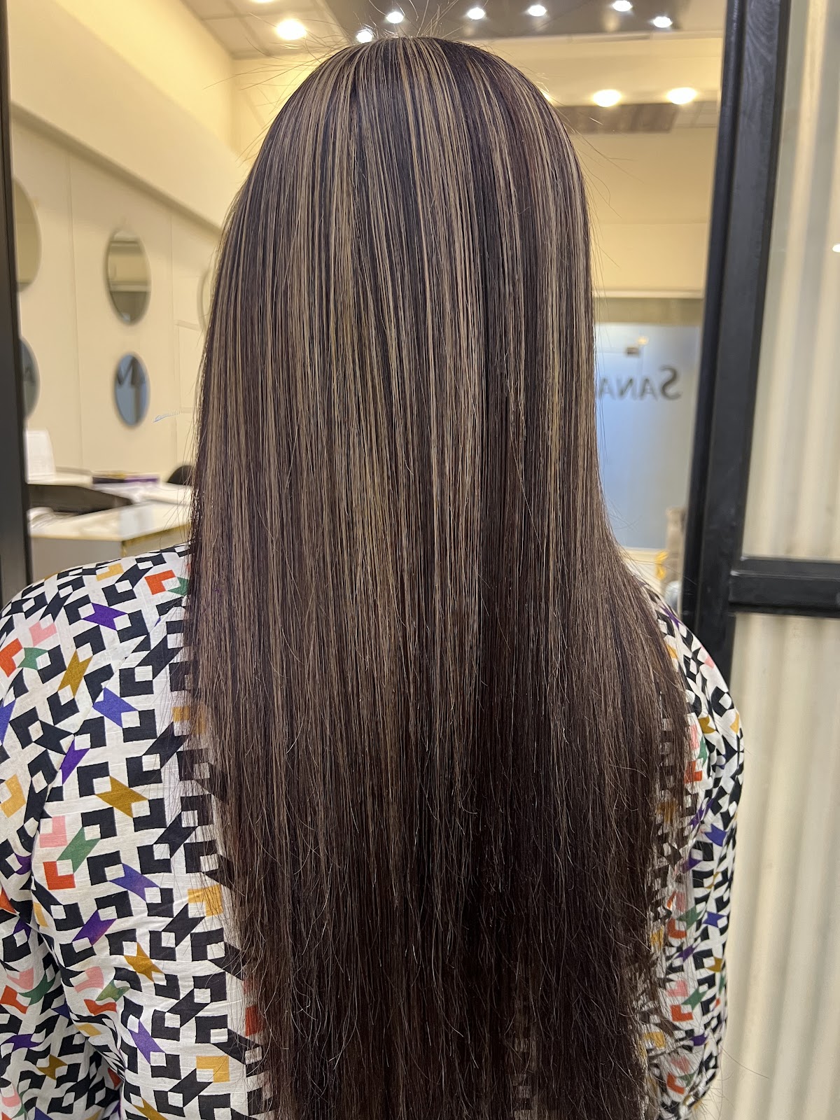 Sanam Marvee Salon