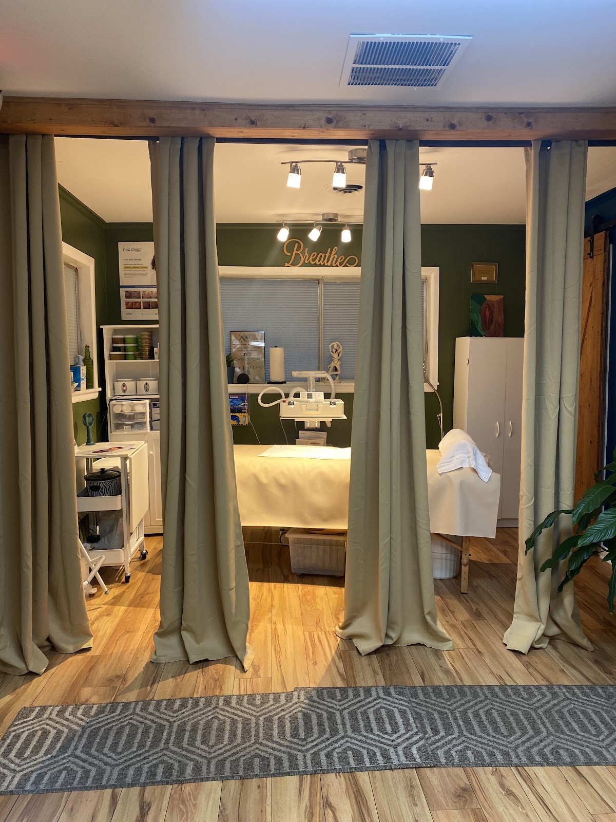 Love Laine Spa