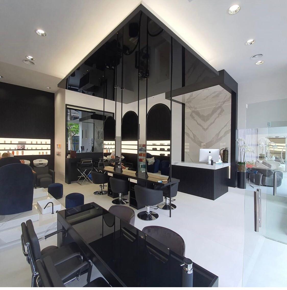 Banús Salon