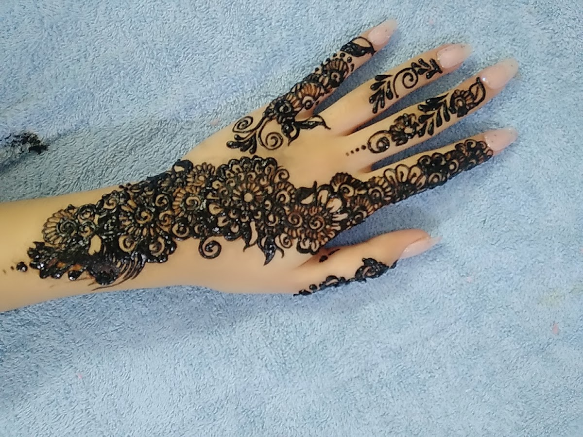 Ameera's Beauty Salon