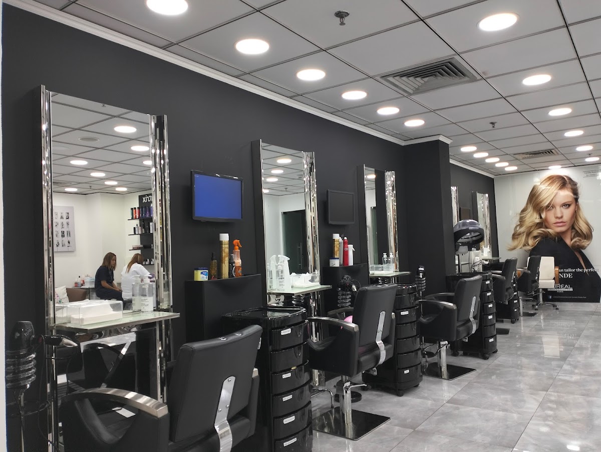 Naz Beauty Salon