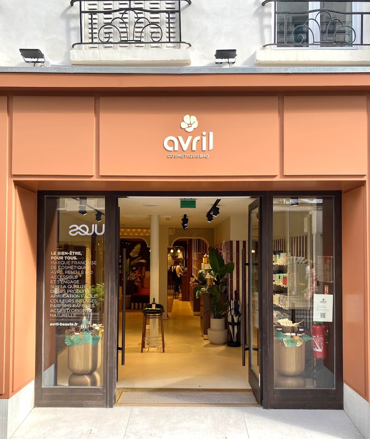 Boutique Avril Cosmetique Bio Paris Commerce