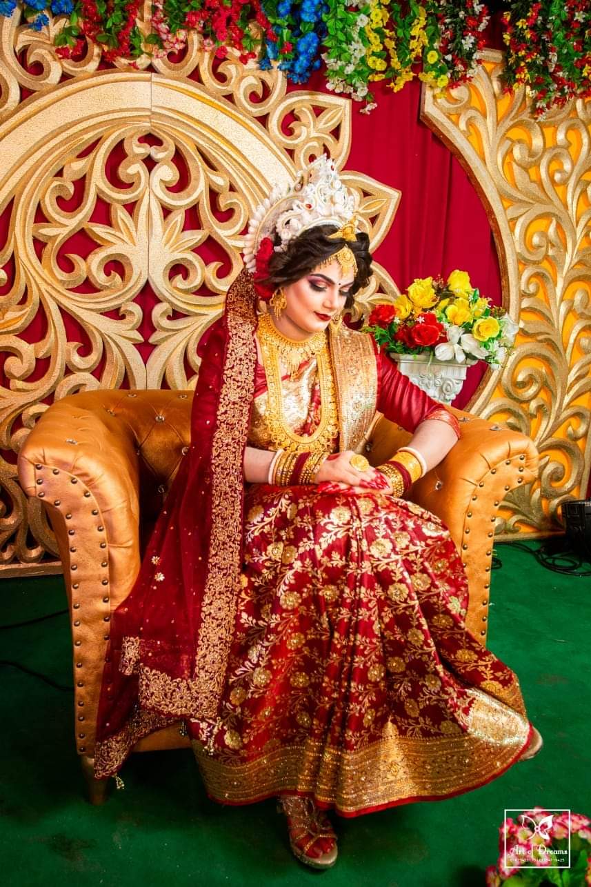 Green Room Beauty Parlour by Rupa Sarkar