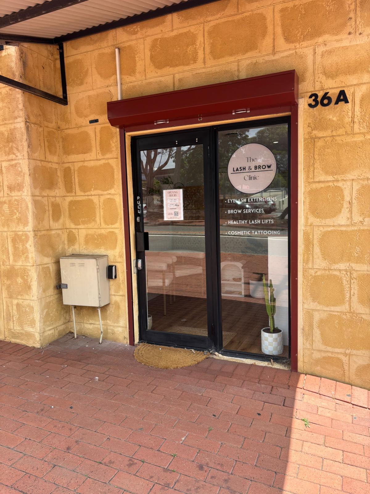 The Lash & Brow Clinic - Armadale