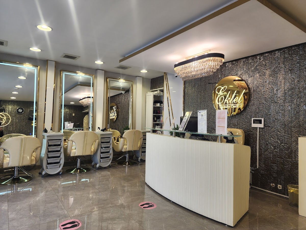 Ekleel Ladies Salon