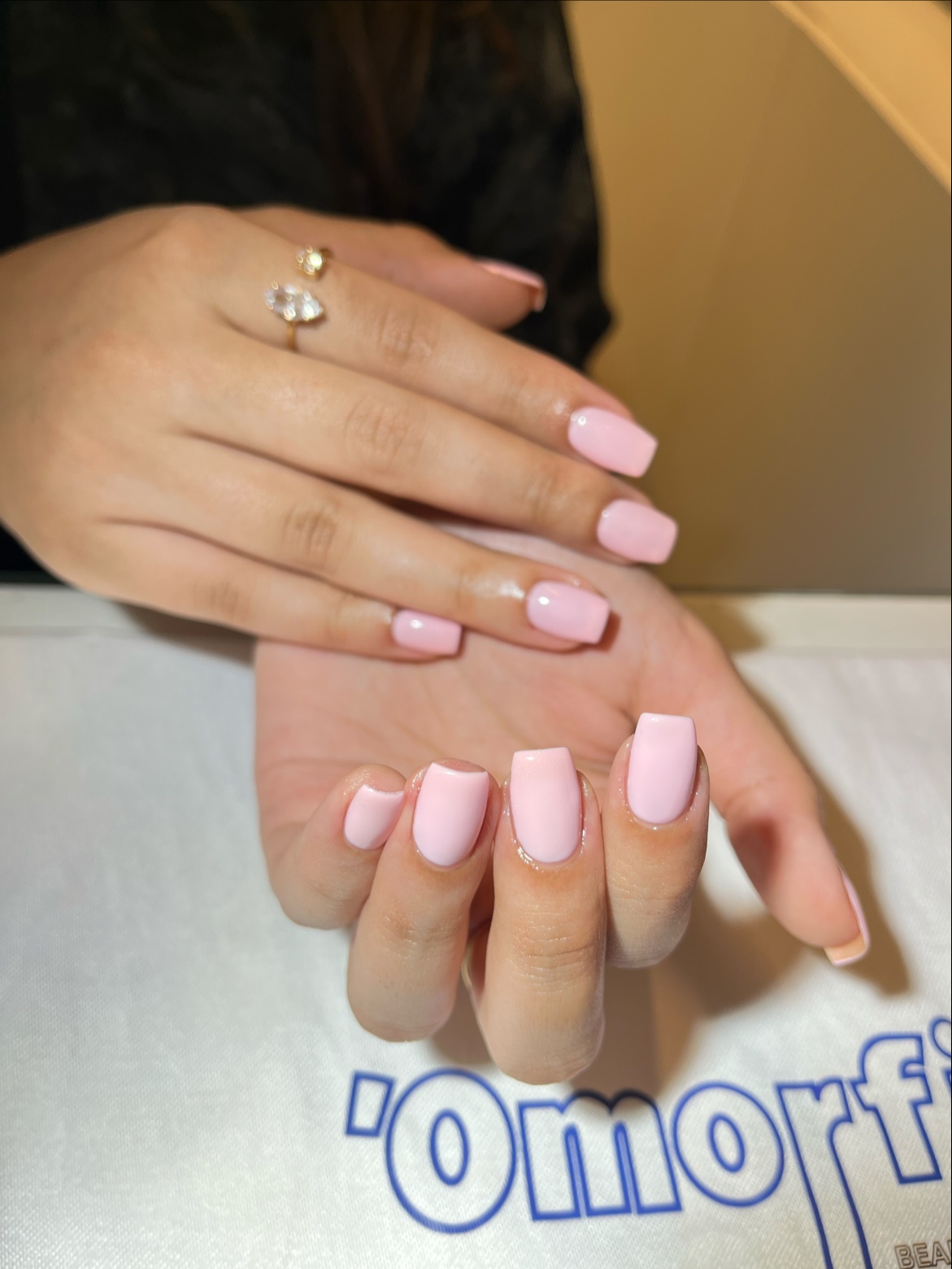 Omorfi Beauty Center