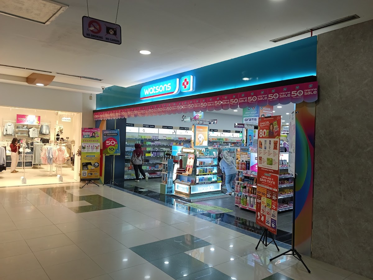 Watsons Pacific Mall Tegal