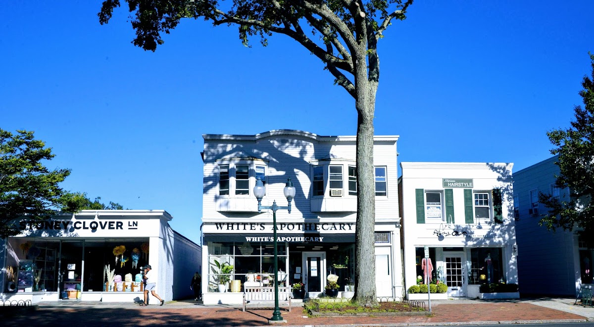 White's Apothecary East Hampton