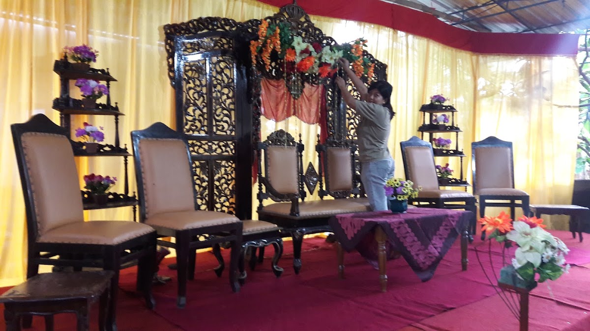 Salon Blue G dan Rias Pengantin