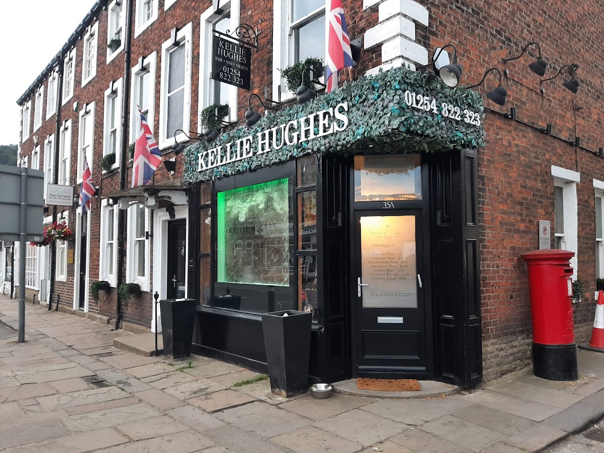 Kellie Hughes Hair Studio