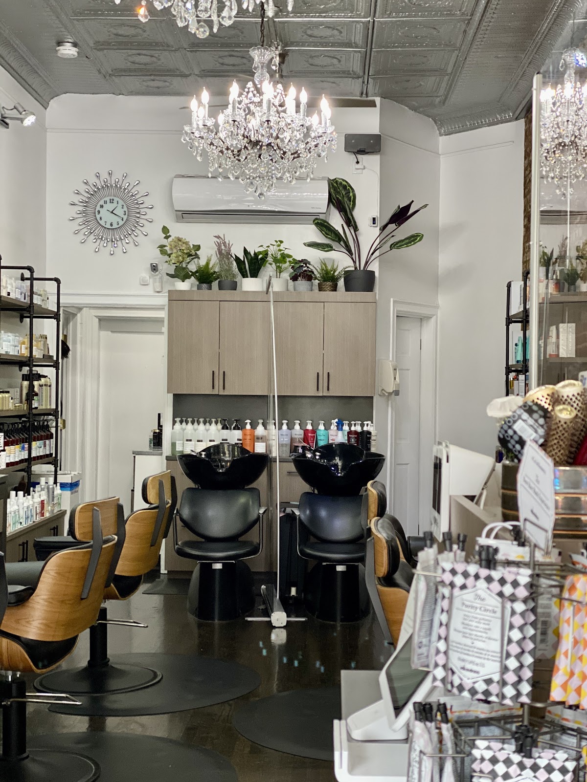 Lorraine's House of Styles