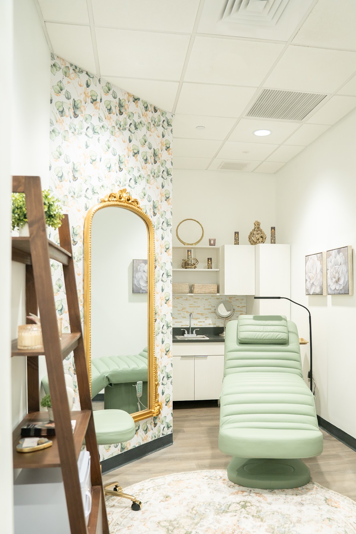 Cura Viso Aesthetics
