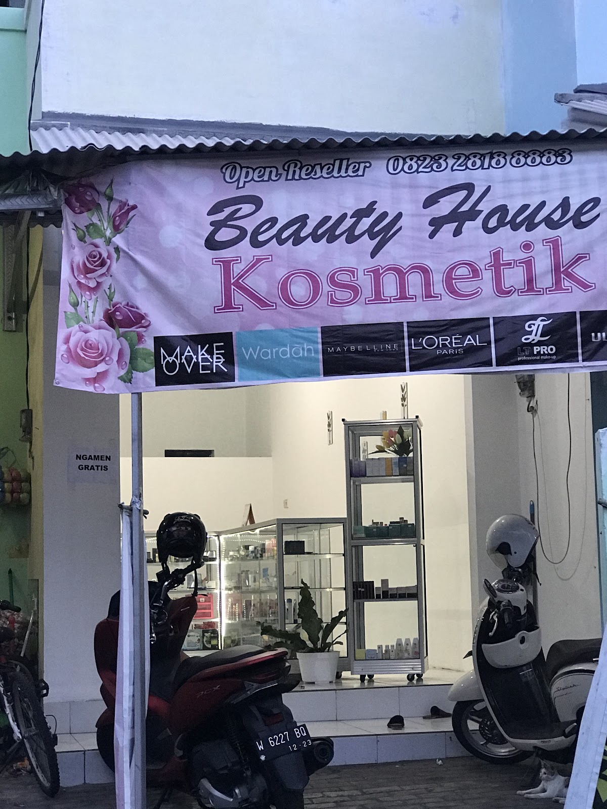 Toko Kosmetik Beauty House