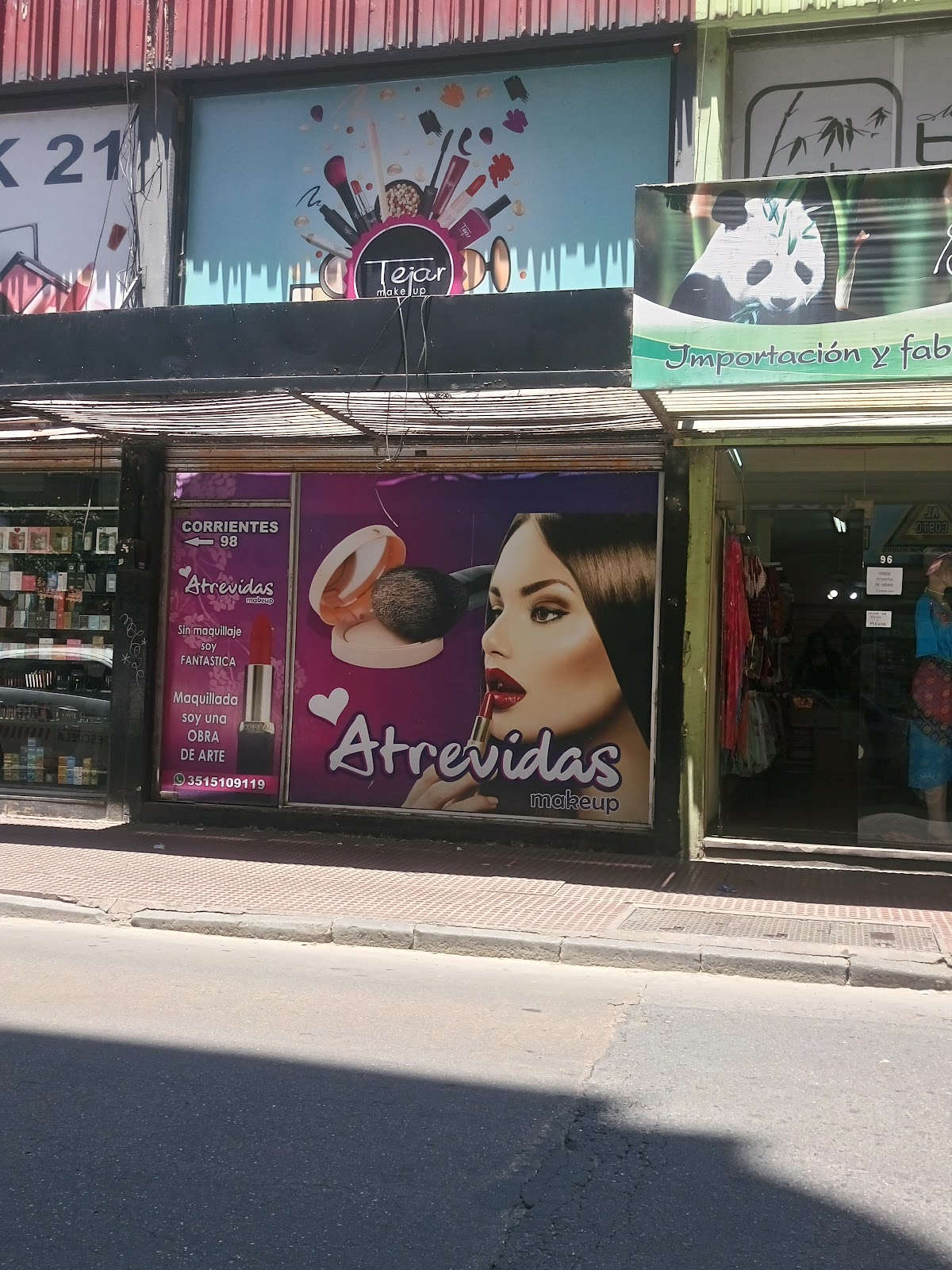 Atrevidas Cosmeticos y Accesorios