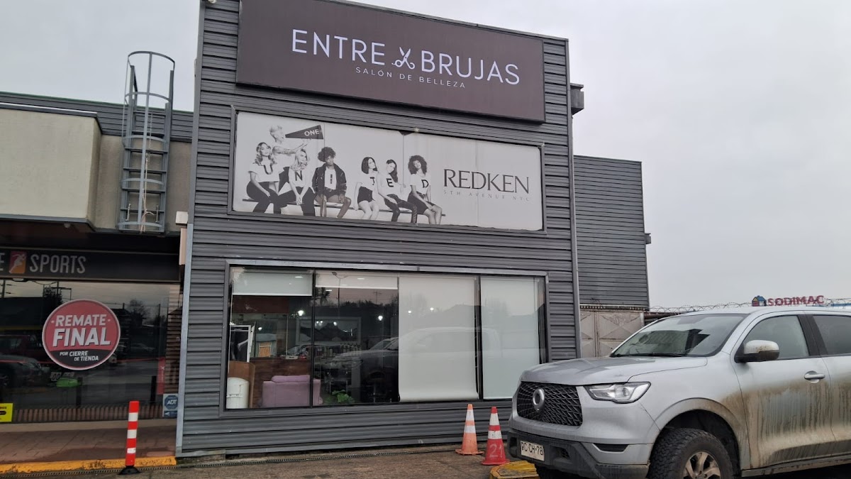 Entre Brujas Salón de Belleza