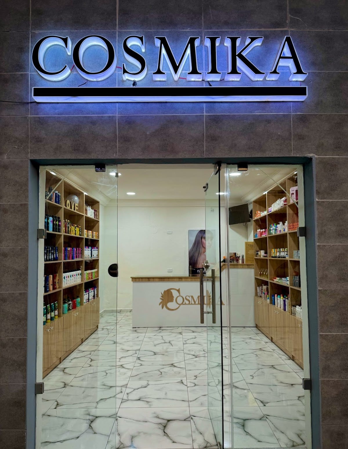 Cosmika Beauty & Nails