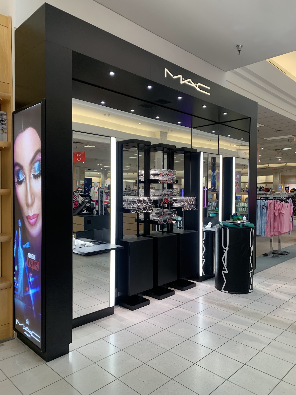 MAC Cosmetics