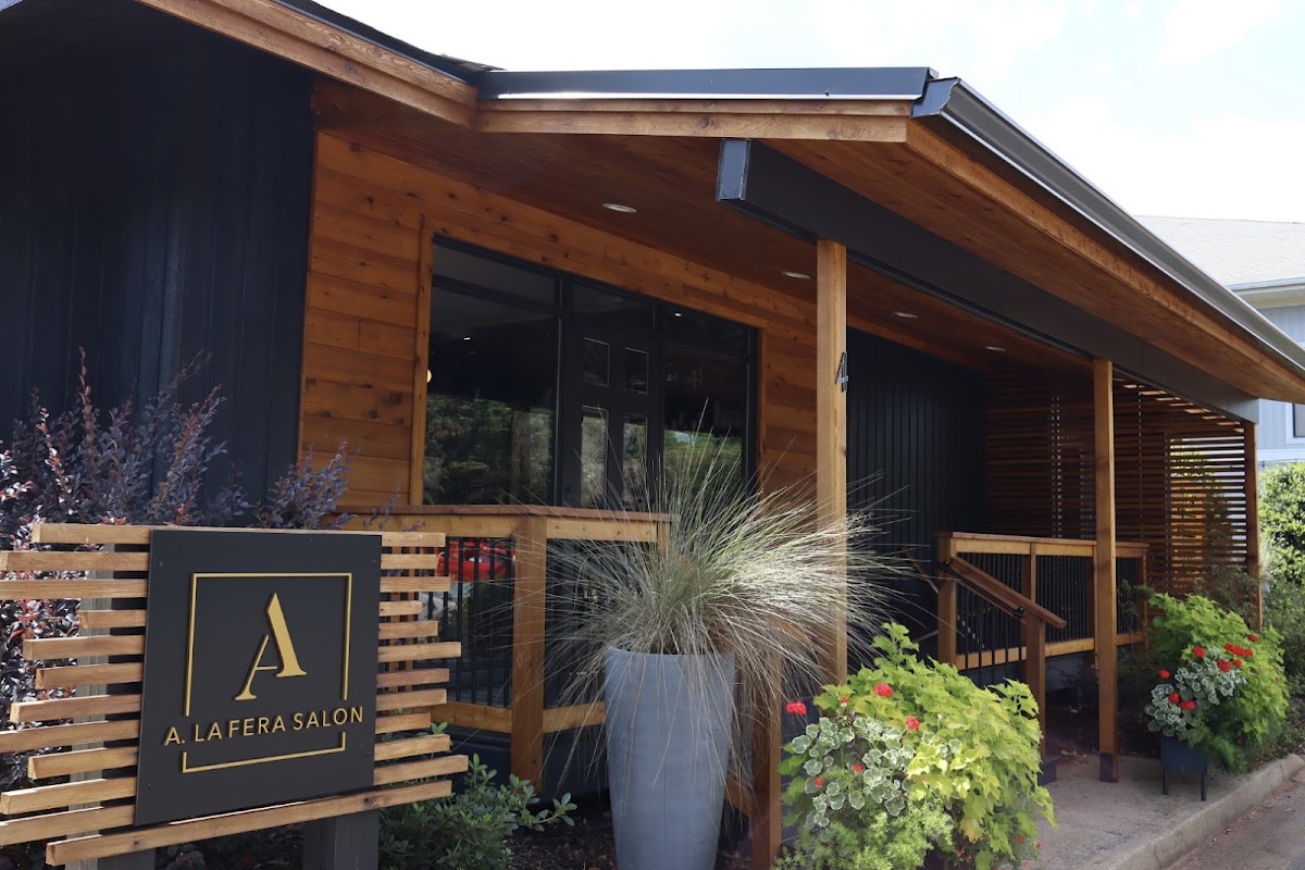 A LaFera Salon Inc