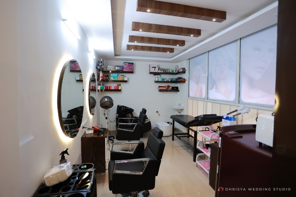 Srishti Makeover Studio