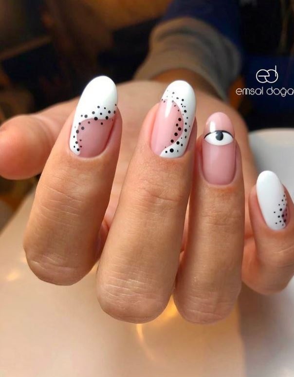 Emsal Doğan Taksim International Beauty and Nail Salon & Hairdresser