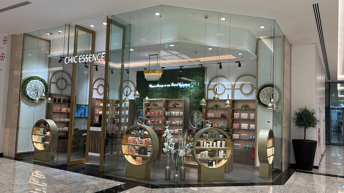 Chic Essence Oman