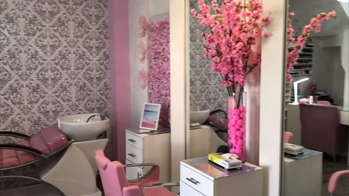 Greyz Salon & Spa