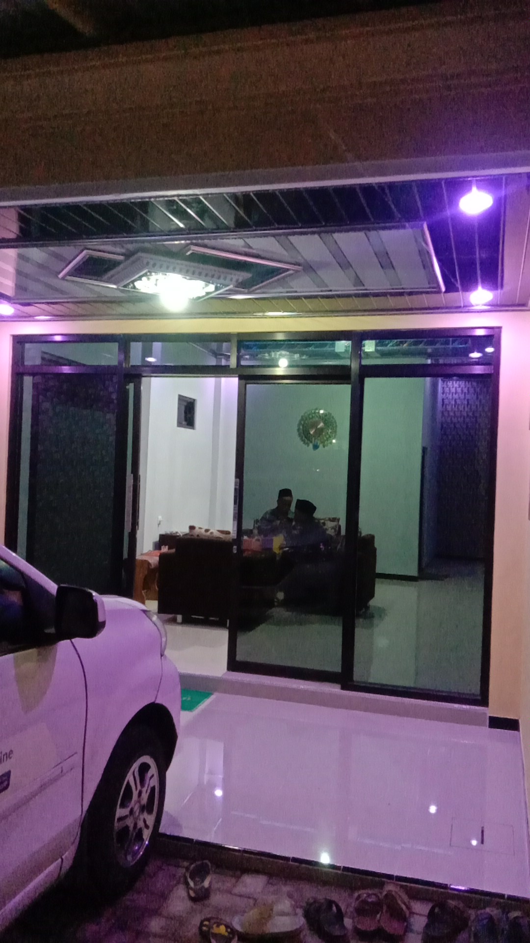 Salon Nayla