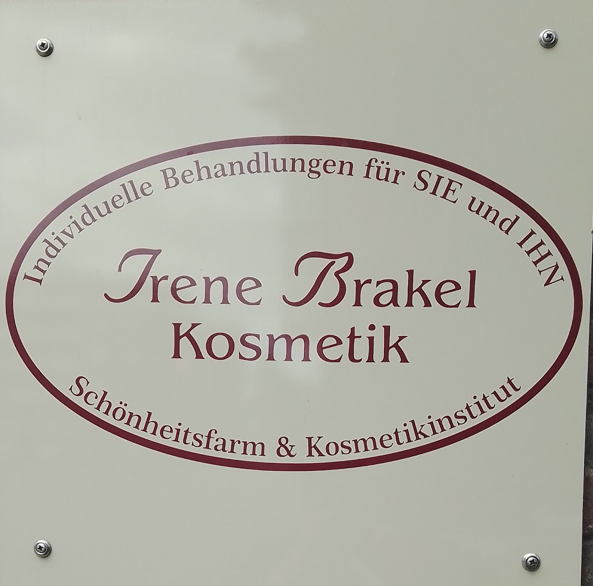 Irene Brakel