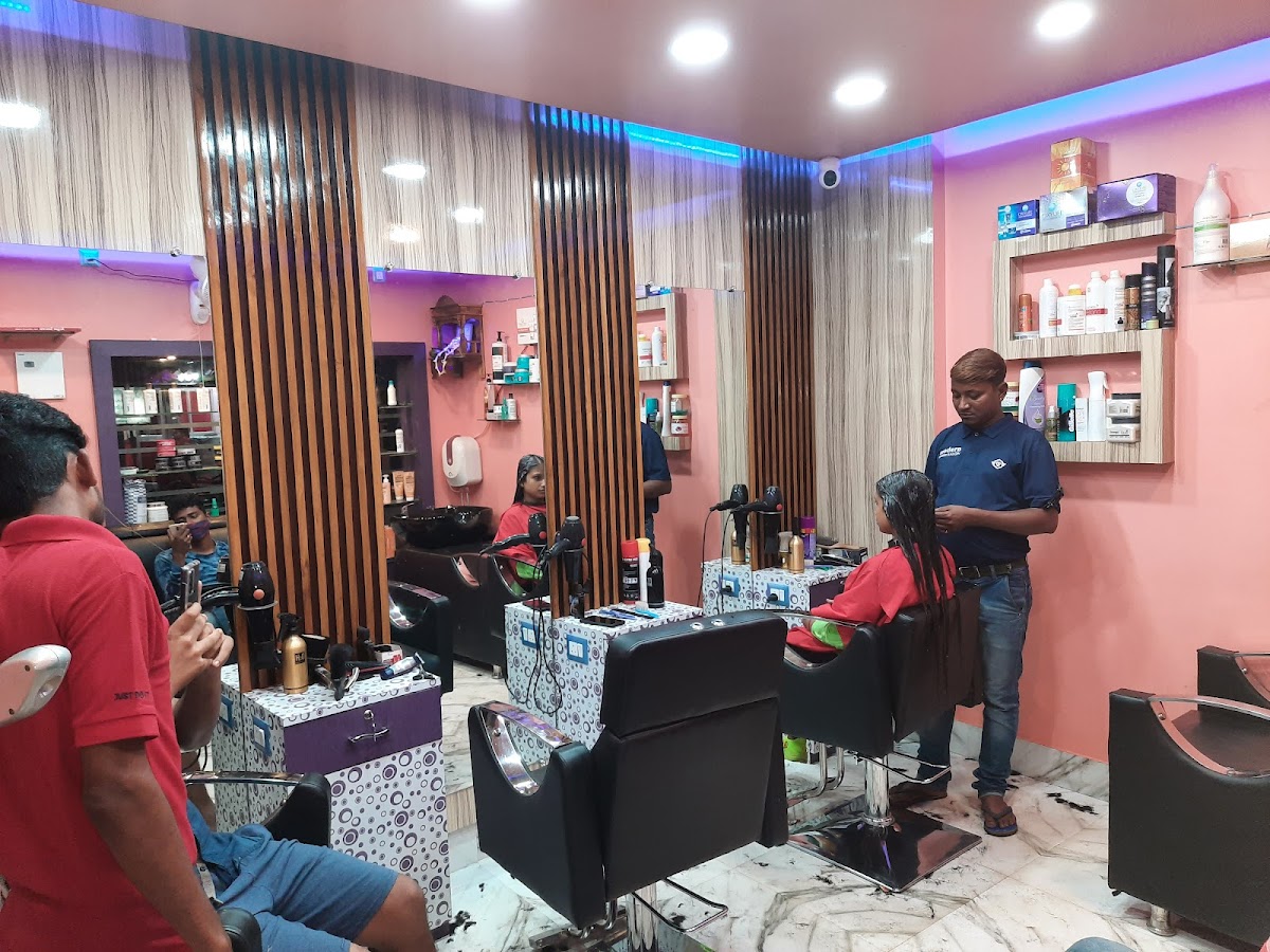 Modern Salon