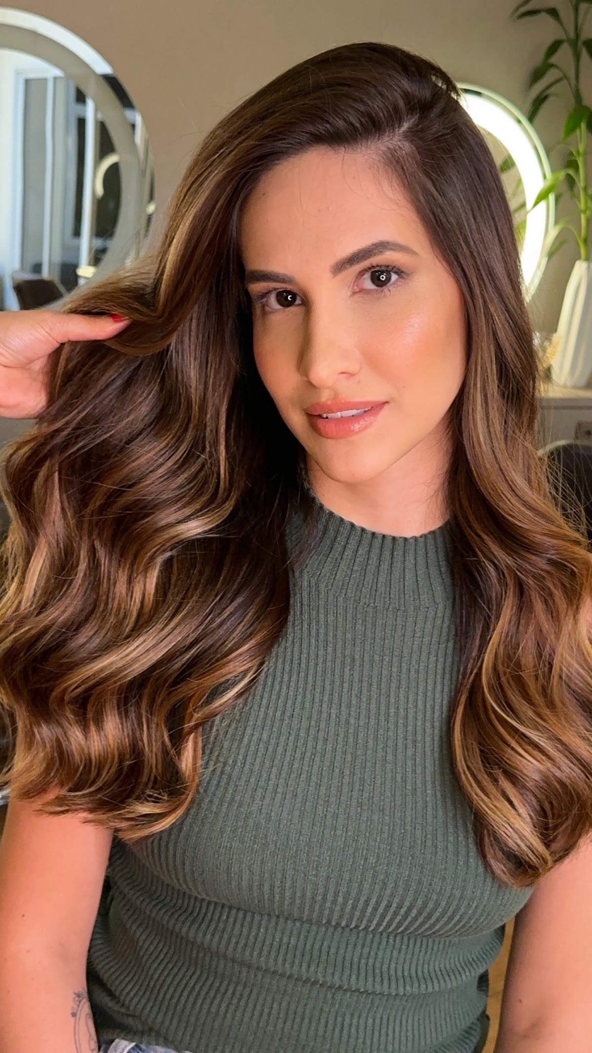 Priscila Larsen Salon