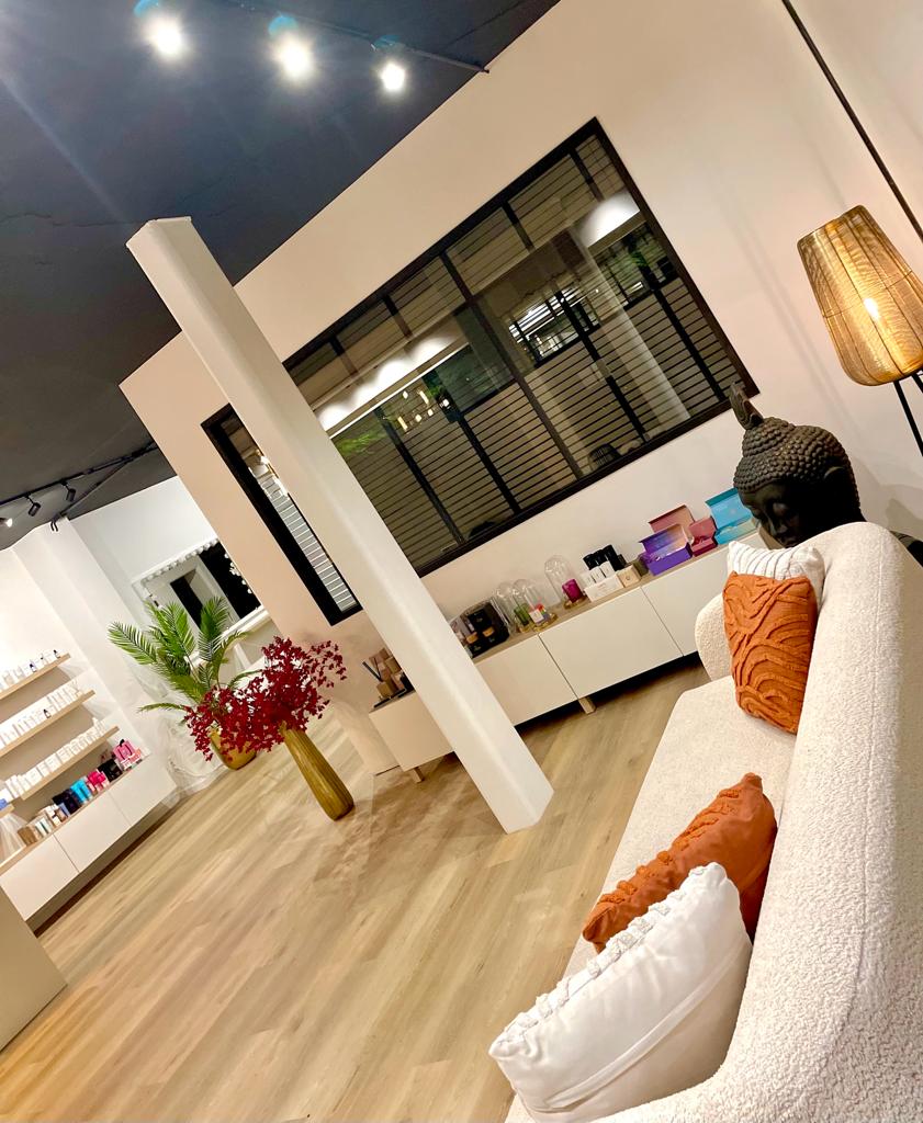 Nail & Make Up Lounge & Beauty Ana Lucia