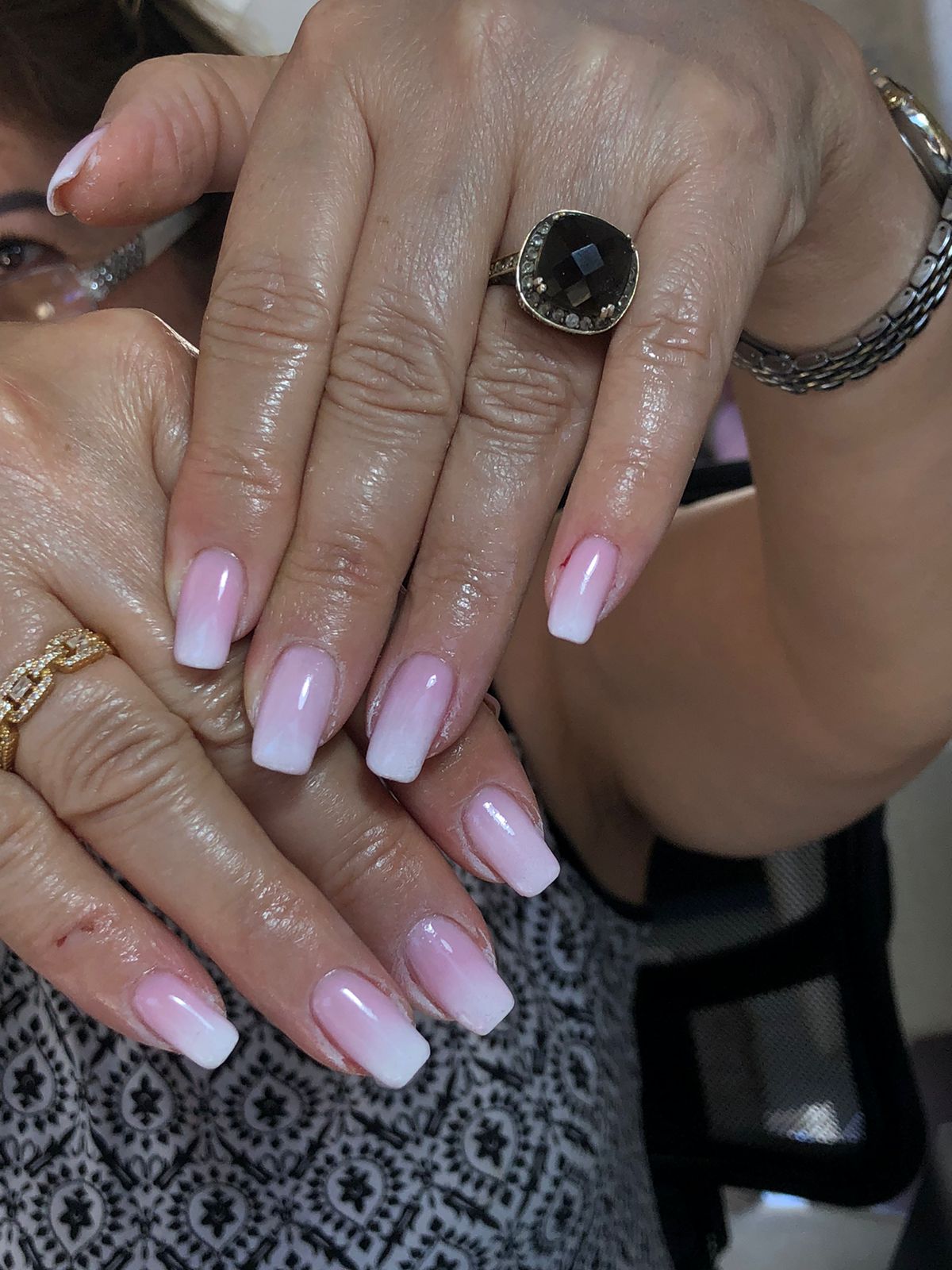 Nana's Beauty Salon